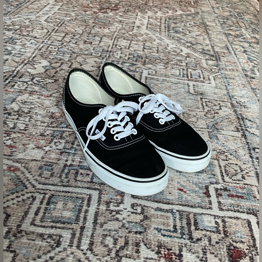 Black Vans Sneakers Women’s 8.5, Men’s 7